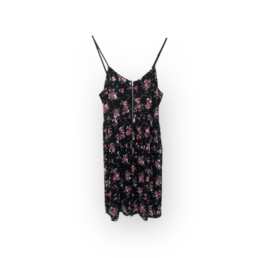 new LF Millau 𑁍 Floral Print Lace Babydoll Dress 𑁍 Black with Pink Flowers 𑁍 M - Picture 3 of 16